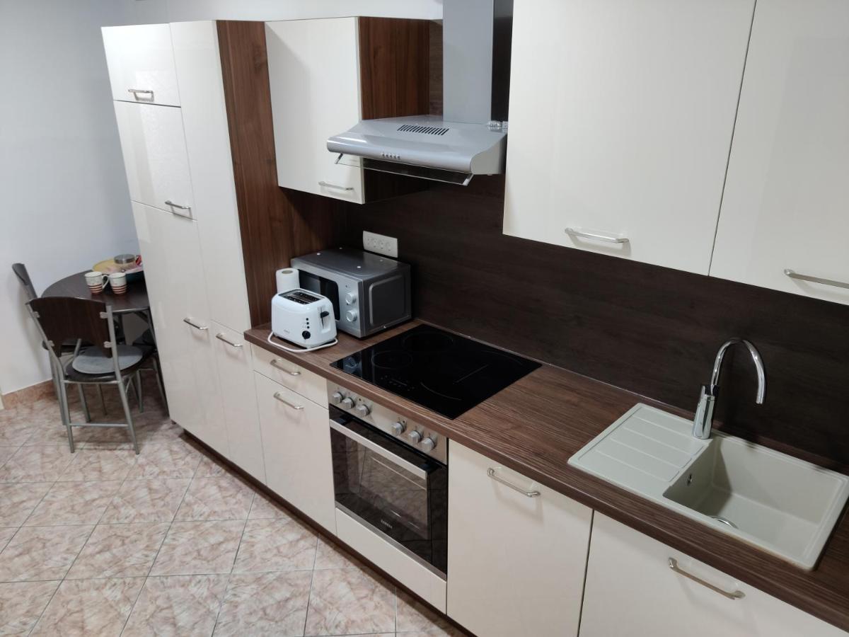 Apartmani Nimcevic Weißenburg Exterior foto