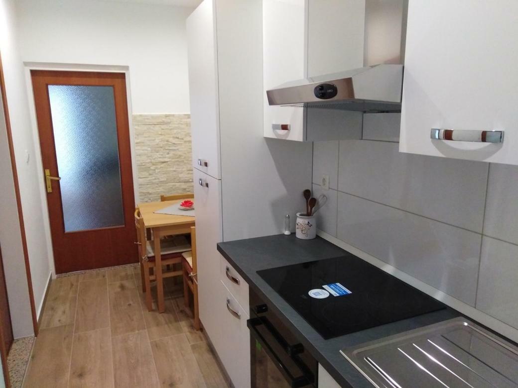 Apartmani Nimcevic Weißenburg Exterior foto