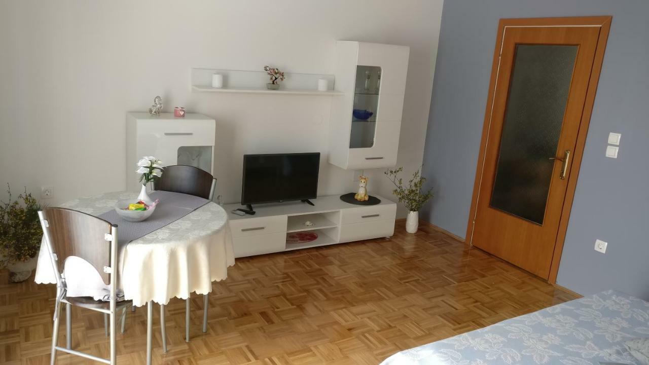Apartmani Nimcevic Weißenburg Exterior foto