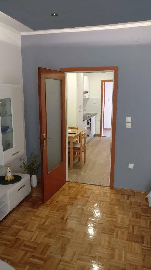 Apartmani Nimcevic Weißenburg Exterior foto